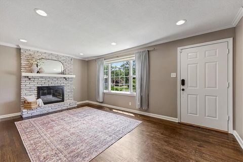 Photo of 5204 W 50th Terrace, Roeland Park, KS 66205 (MLS # 2632040)