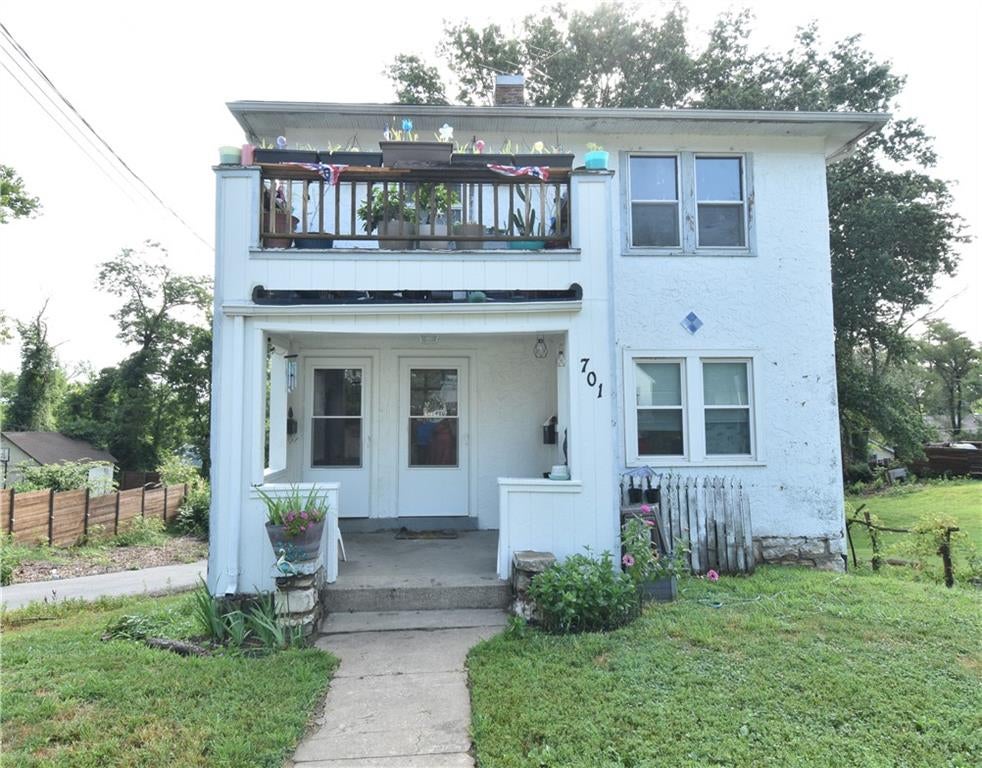 701 Old Orchard Avenue