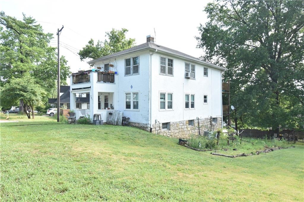 701 Old Orchard Avenue