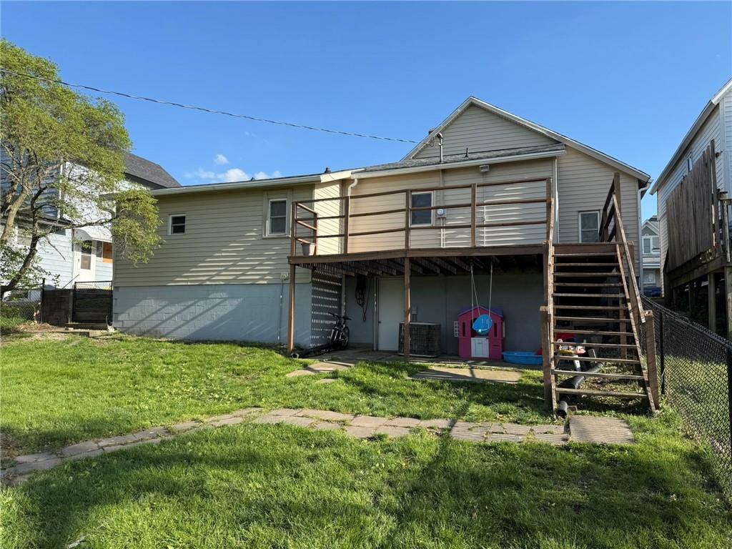 313 E 4th Street
