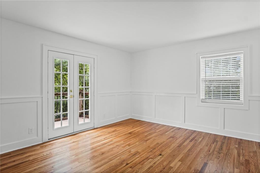 1207 W 45th Street 3E