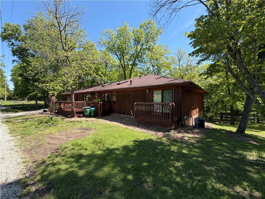 Photo 1 of 5 — 875 Kendall Road, Peculiar, MO 64078