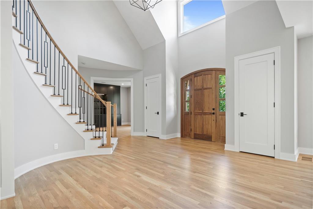 2616 W 112th Street