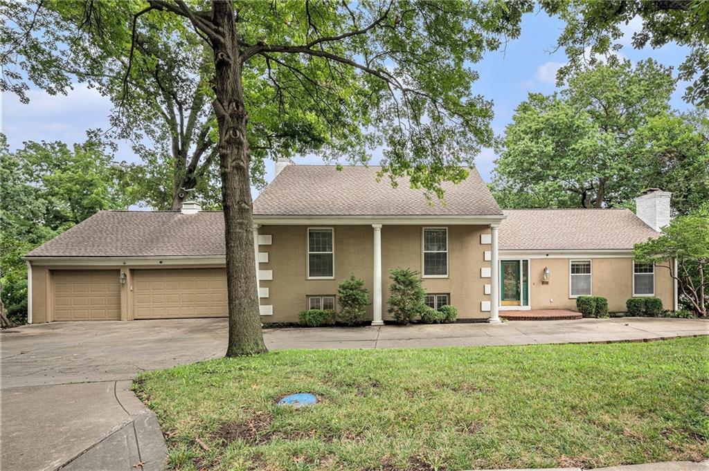 9815 Overbrook Court