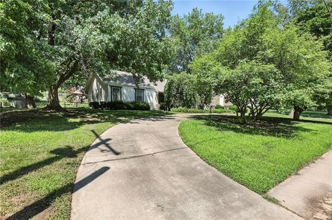 1316 Vilas Street Leavenworth KS 66048