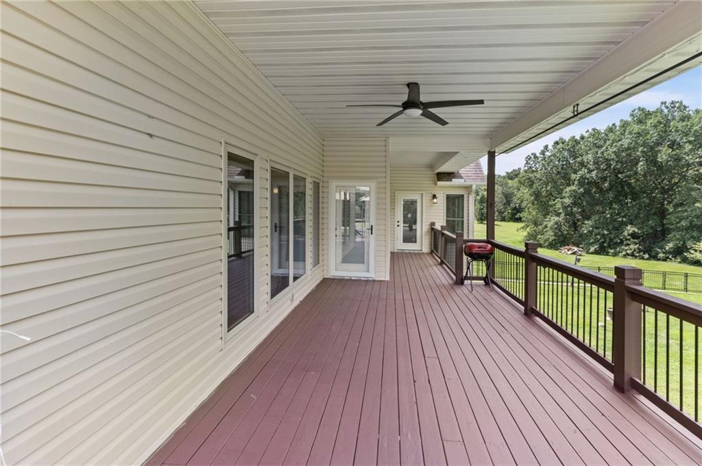 564 NW 41 Road