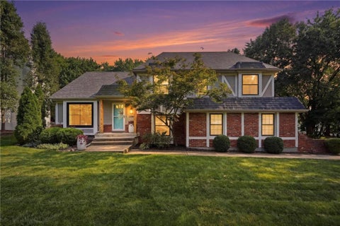 Photo of 12860 Sagamore Road, Leawood, KS 66209 (MLS # 2637752)
