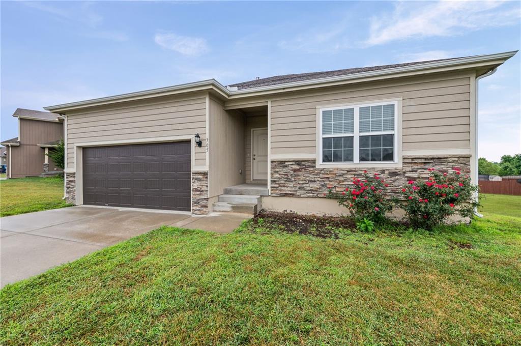 705 NW 111th Terrace
