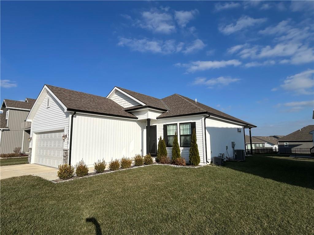 12505 S Woodlawn Drive