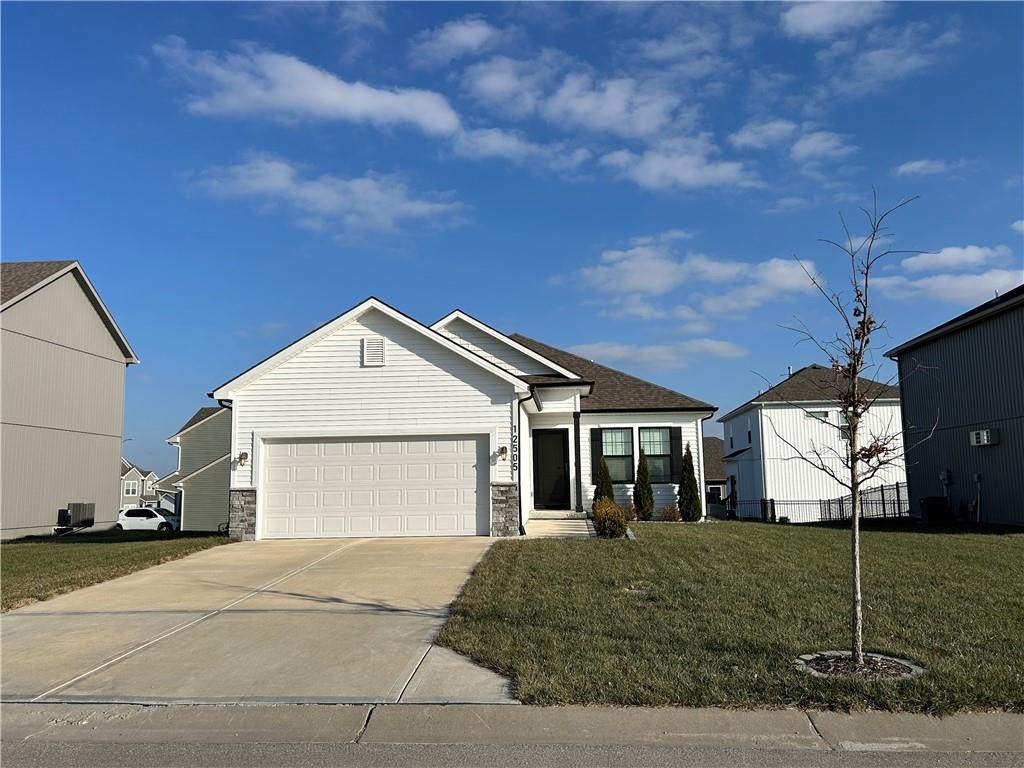 12505 S Woodlawn Drive