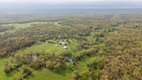 Photo of 5515 NW 451 Road, Osceola, MO 64776 (MLS # 2616307)