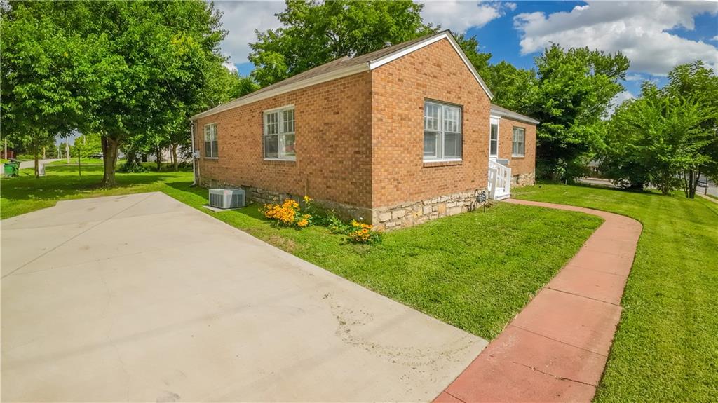 7021 Raytown Road