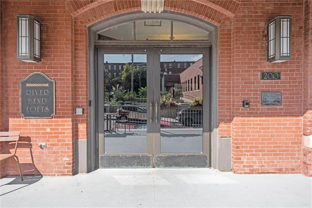 200 Main #411 Street