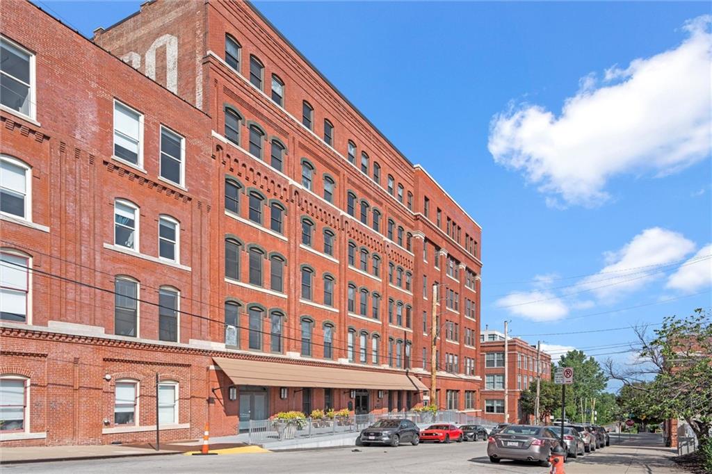 200 Main #411 Street