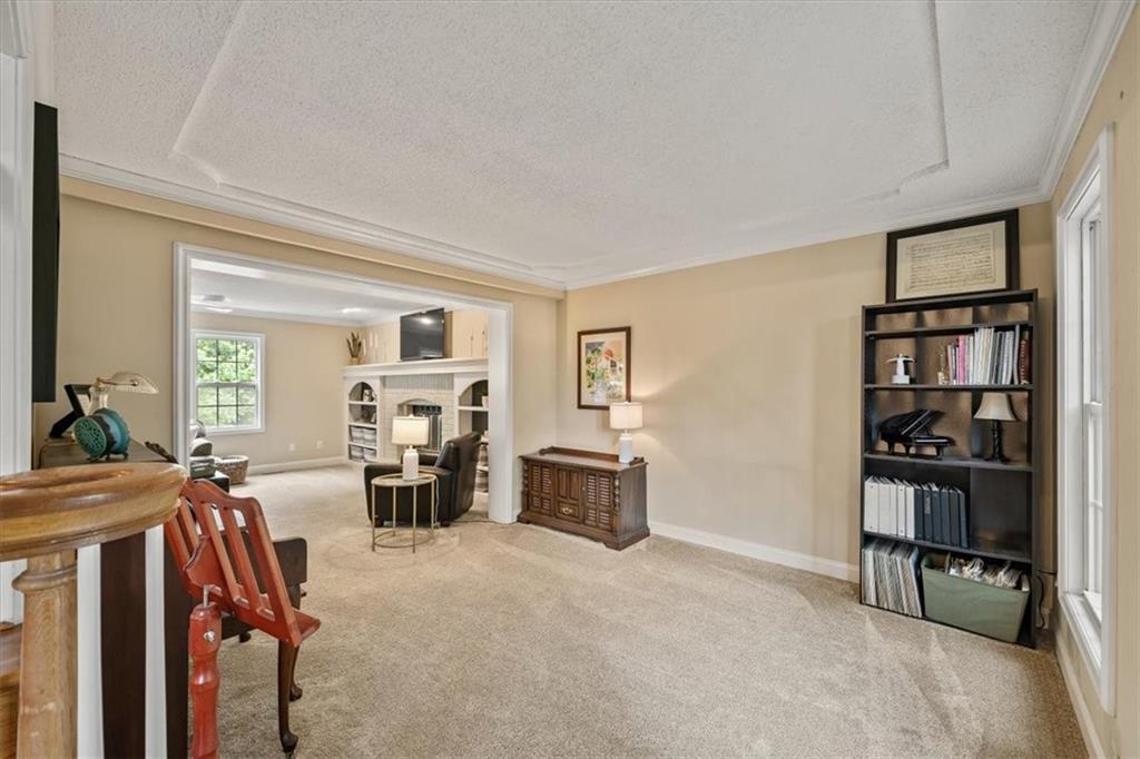 8648 Greenwood Lane