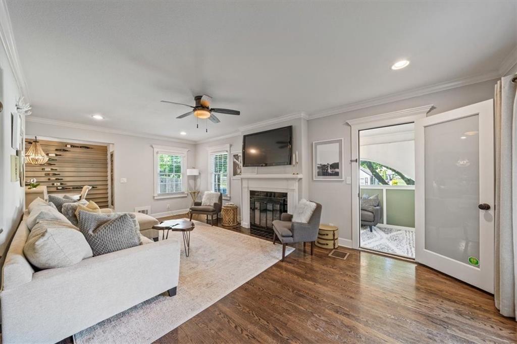 1295 W 71st Terrace