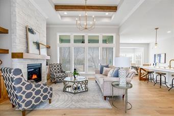 8004 Round Prairie Street