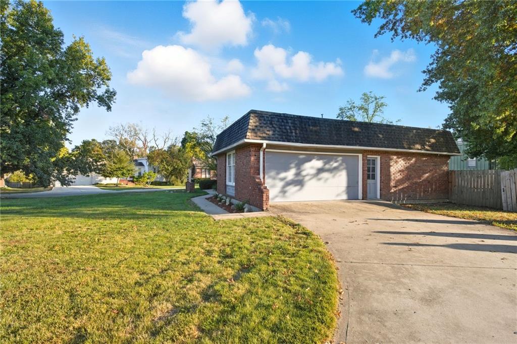 9714 Shepherds Drive