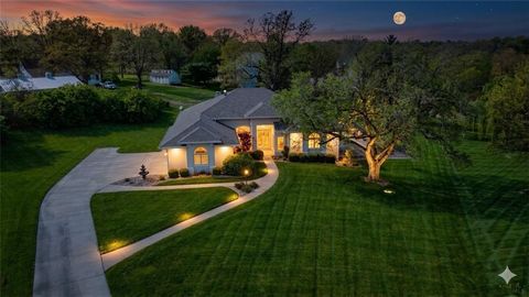 Photo of 3204 Harbor View Dr N/A, St Joseph, MO 64506 (MLS # 2615150)