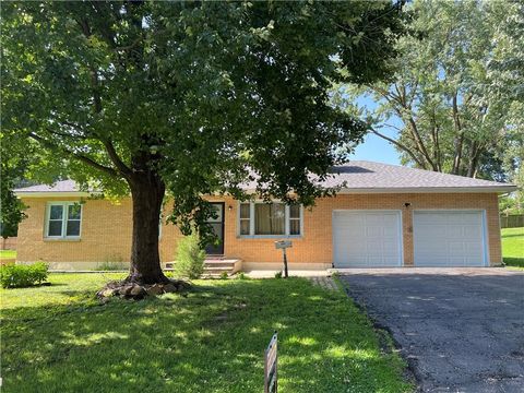 Photo of 6216 YECKER Avenue, Kansas City, KS 66104 (MLS # 2628996)