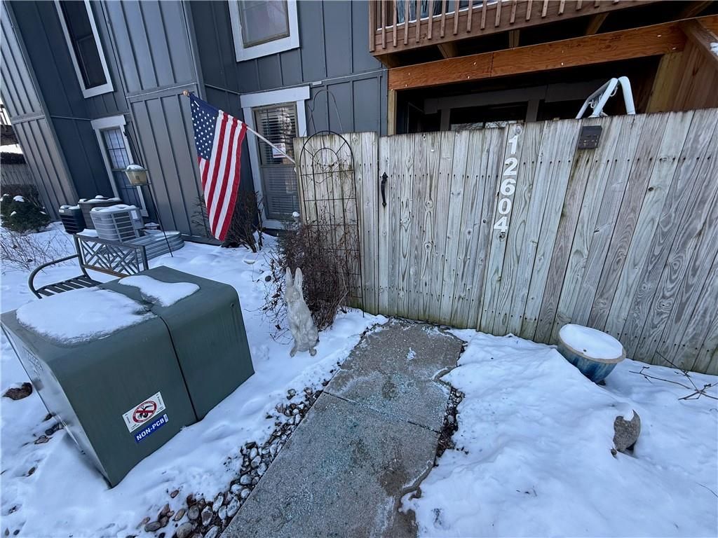 Photo of 12604 W 110th Terrace, Overland Park, KS 66210 (MLS # 2598620)