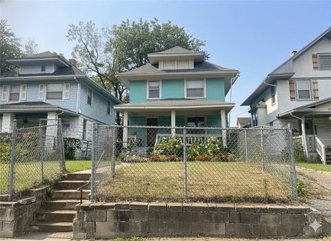 2008 E 36th Street Kansas City MO 64109