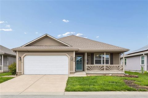 Photo of 524 Saturn Drive, Raymore, MO 64083 (MLS # 2617593)