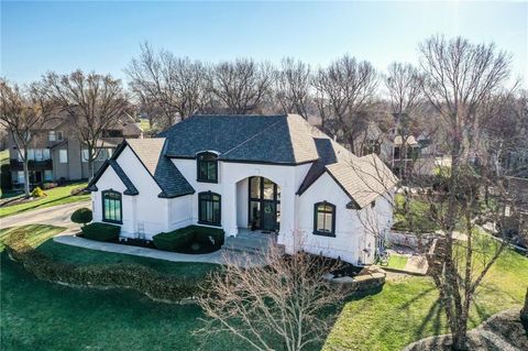 9205 Redbud Lane Lenexa KS 66220