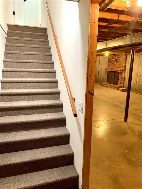 St Joseph, Missouri 64506, United States, 3 Bedrooms Bedrooms, ,2 BathroomsBathrooms,Residential,Pending,39328