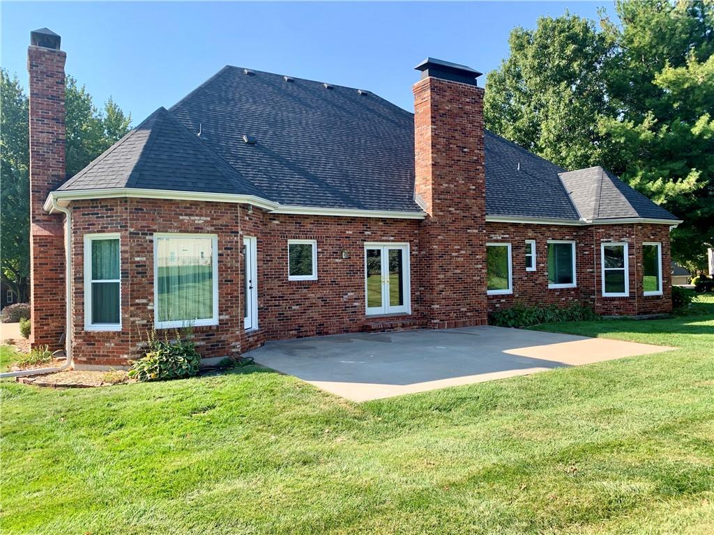 St Joseph, Missouri 64506, United States, 3 Bedrooms Bedrooms, ,2 BathroomsBathrooms,Residential,Pending,39328