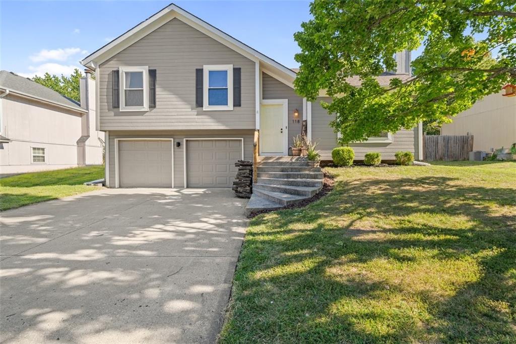 View Kansas City, MO 64155 house