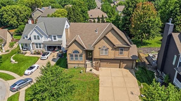 2346 W Piatt Lane