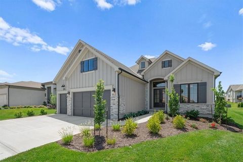 8013 Payne Street Shawnee KS 66220