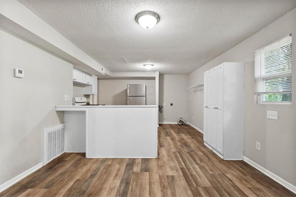 10 W 98th Street