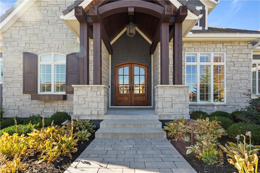 16520 Ballentine Street