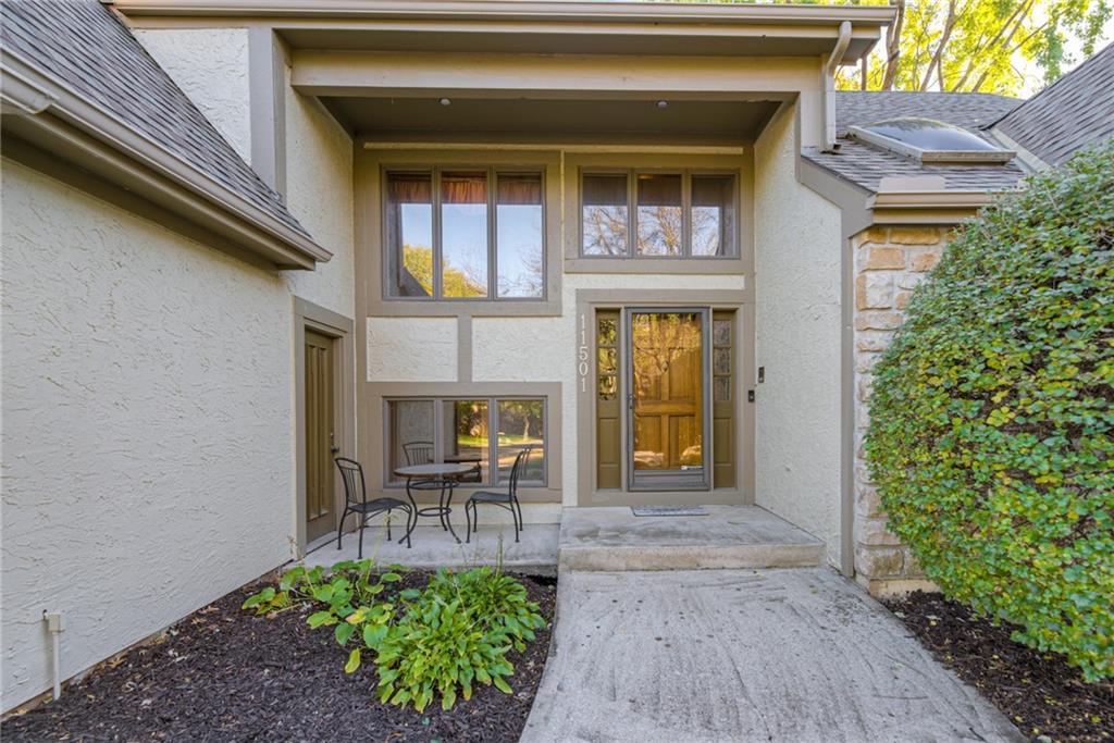 11501 Hemlock Street