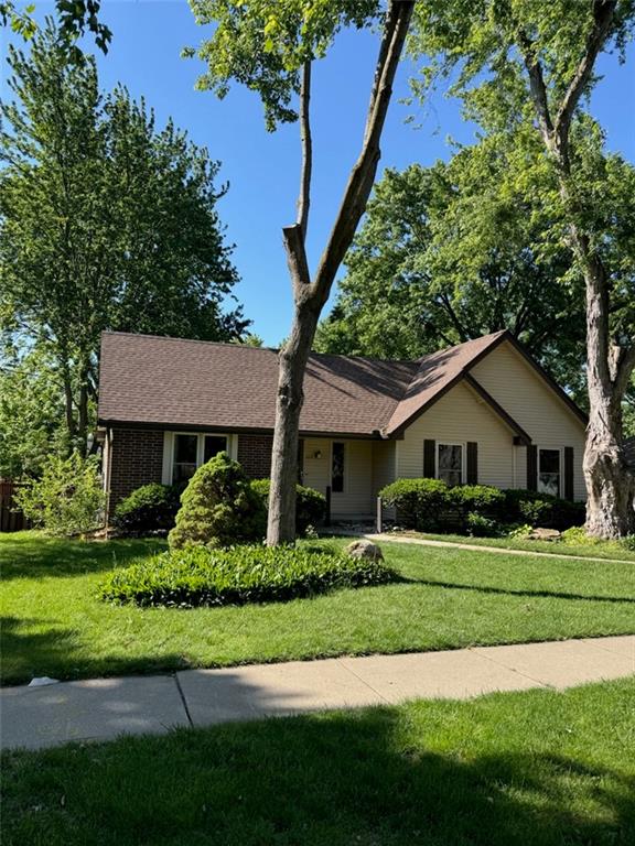 Photo of 1605 High Drive, Liberty, MO 64068 (MLS # 2619950)