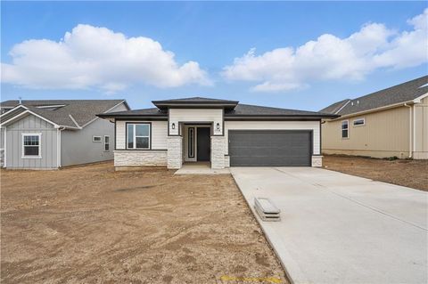 1716 NW 104th Terrace, Kansas City, MO 64155 - MLS#: 2509633