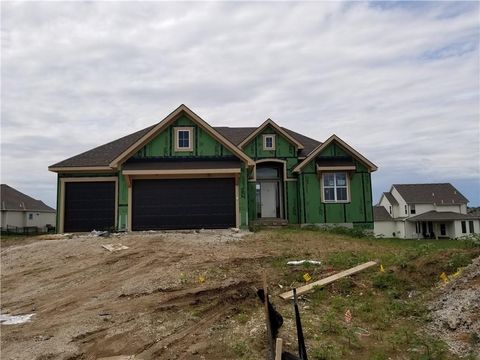 4275 Lake Shore Court Basehor KS 66007