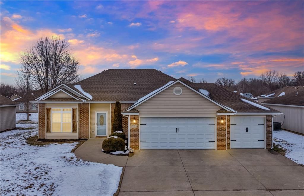 Photo of 733 Burlington Road, Warrensburg, MO 64093 (MLS # 2598950)