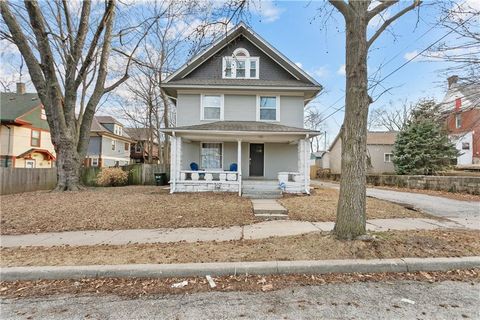 915 E 29th Street, Kansas City, MO 64109 - #: 2548173