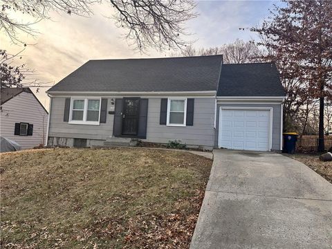 4621 E 43rd Terrace, Kansas City, MO 64130 - MLS#: 2595397