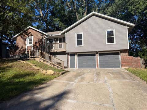 Photo of 205 Ist Street Terrace, Blue Springs, MO 64014 (MLS # 2627281)