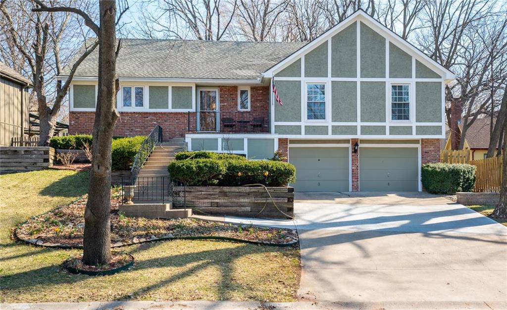 Photo 1 of 26 — 11629 Knox Street, Overland Park, KS 66210