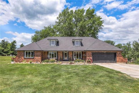 400 Appaloosa Drive, Raymore, MO 64083 - MLS#: 2550644