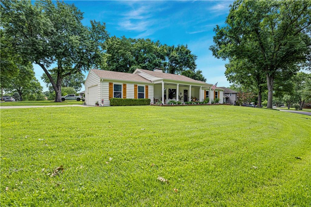 4901 Pawnee Drive