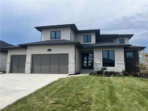 16913 Parkhill Street, Overland Park, KS 66221 - MLS#: 2569448