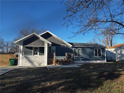 124 W 5th Street, Adrian, MO 64720 - MLS#: 2604504