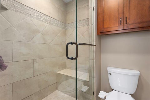 Tiny photo for 1533 Canterbury Lane, Liberty, MO 64068 (MLS # 2643047)