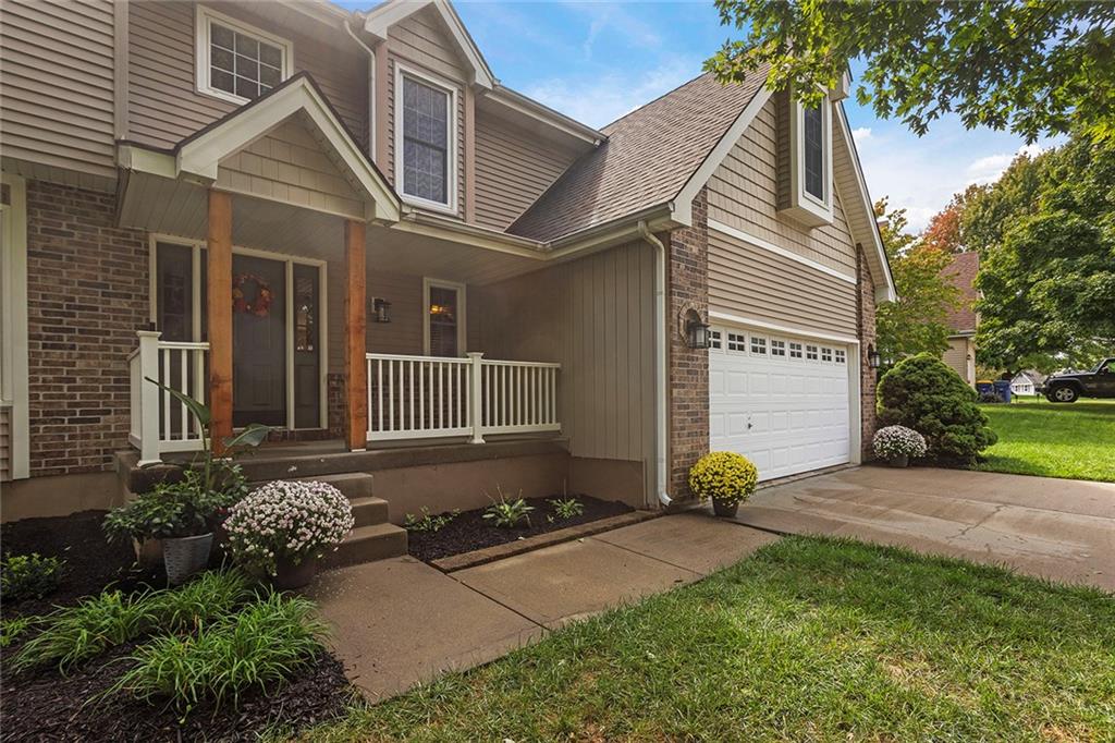 1533 Canterbury Lane
